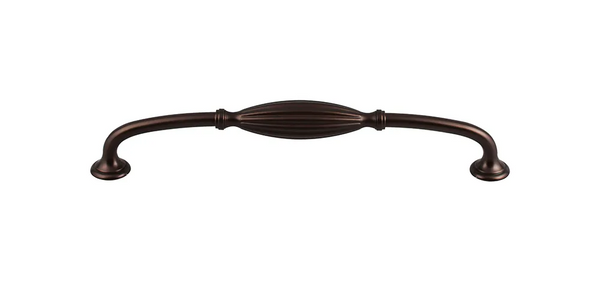 Tuscany Large D-pull 8 13/16'' cc M1338