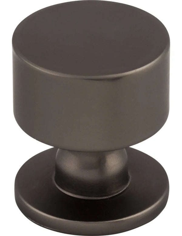 Serene Lily Knob 1 1/8''