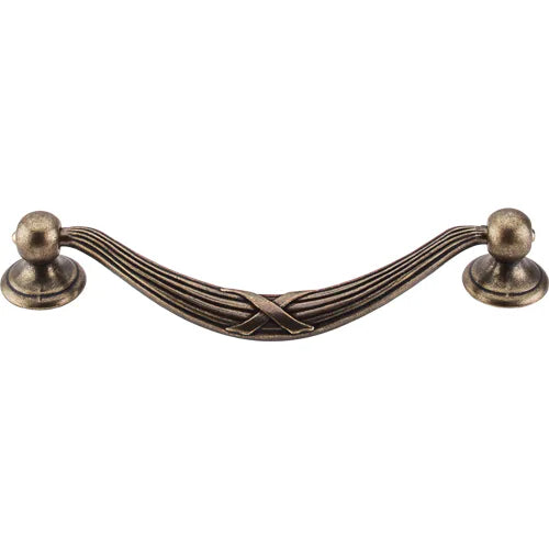 Edwardian Ribbon & Reed Drop Pull 5 1/16'' cc M933 German Bronze